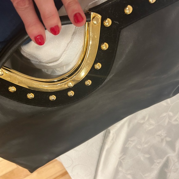 Black clutch with gold ::: Authentic leather - Picture 3 of 4